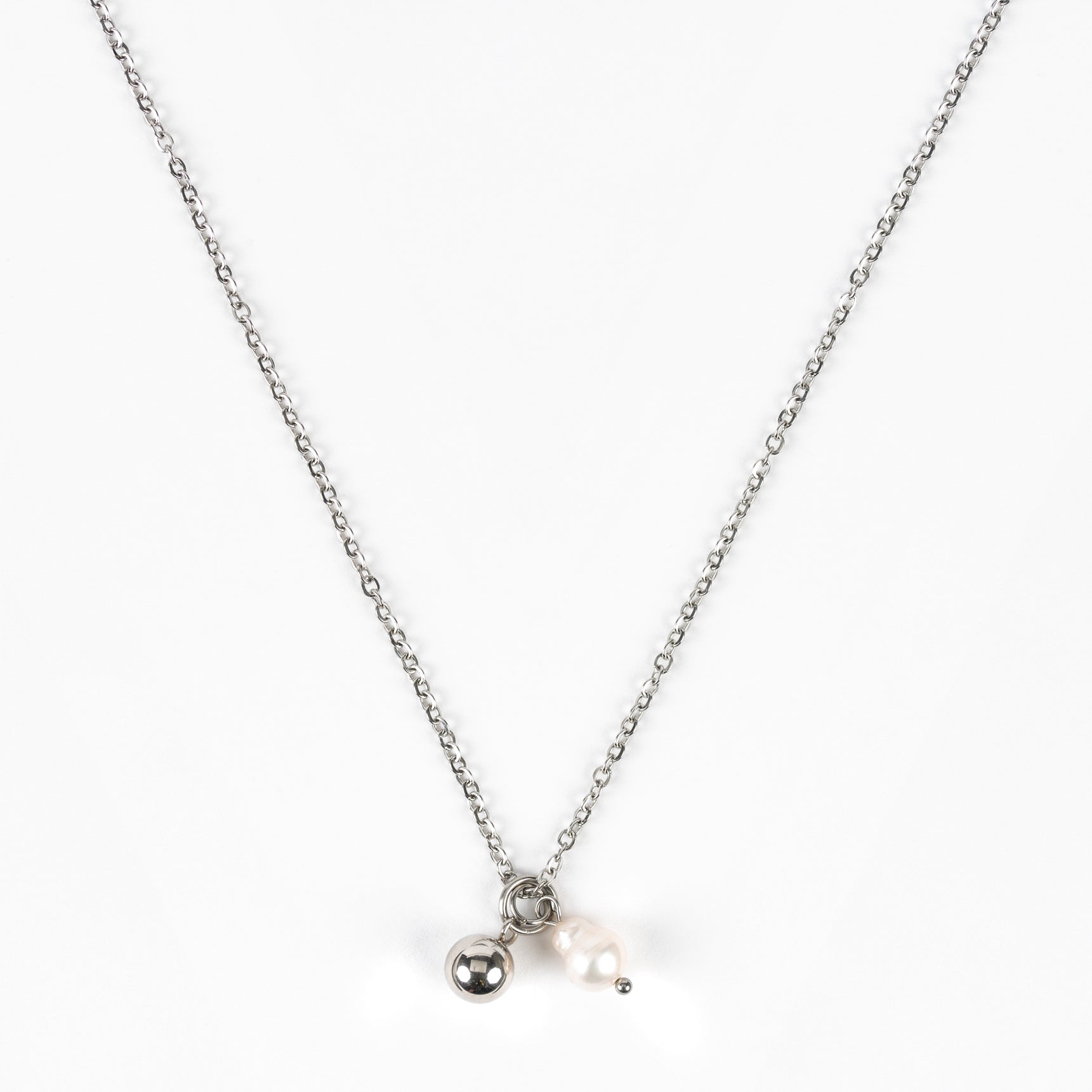 The Charlotte Necklace