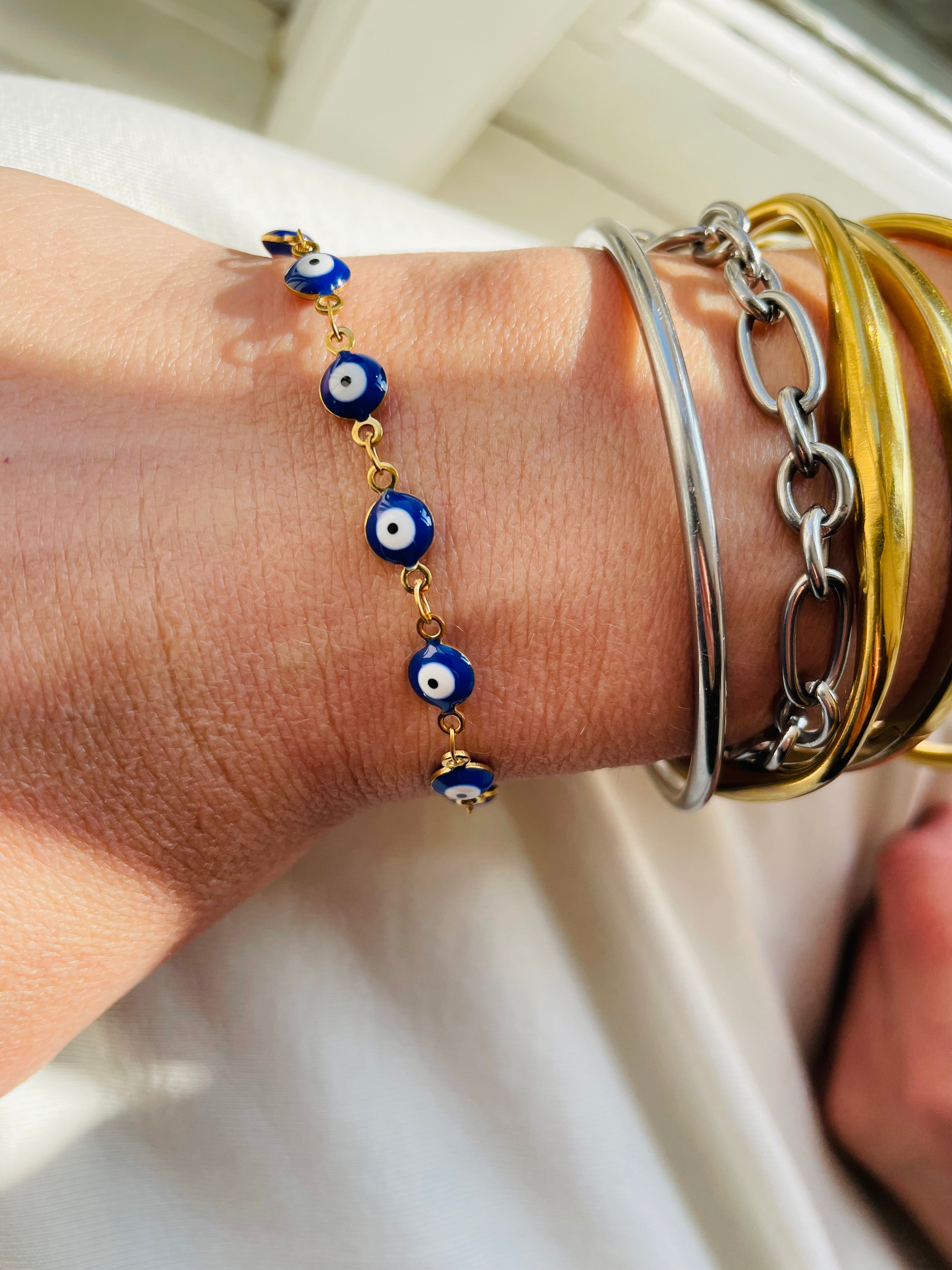 The Gemma Bracelet