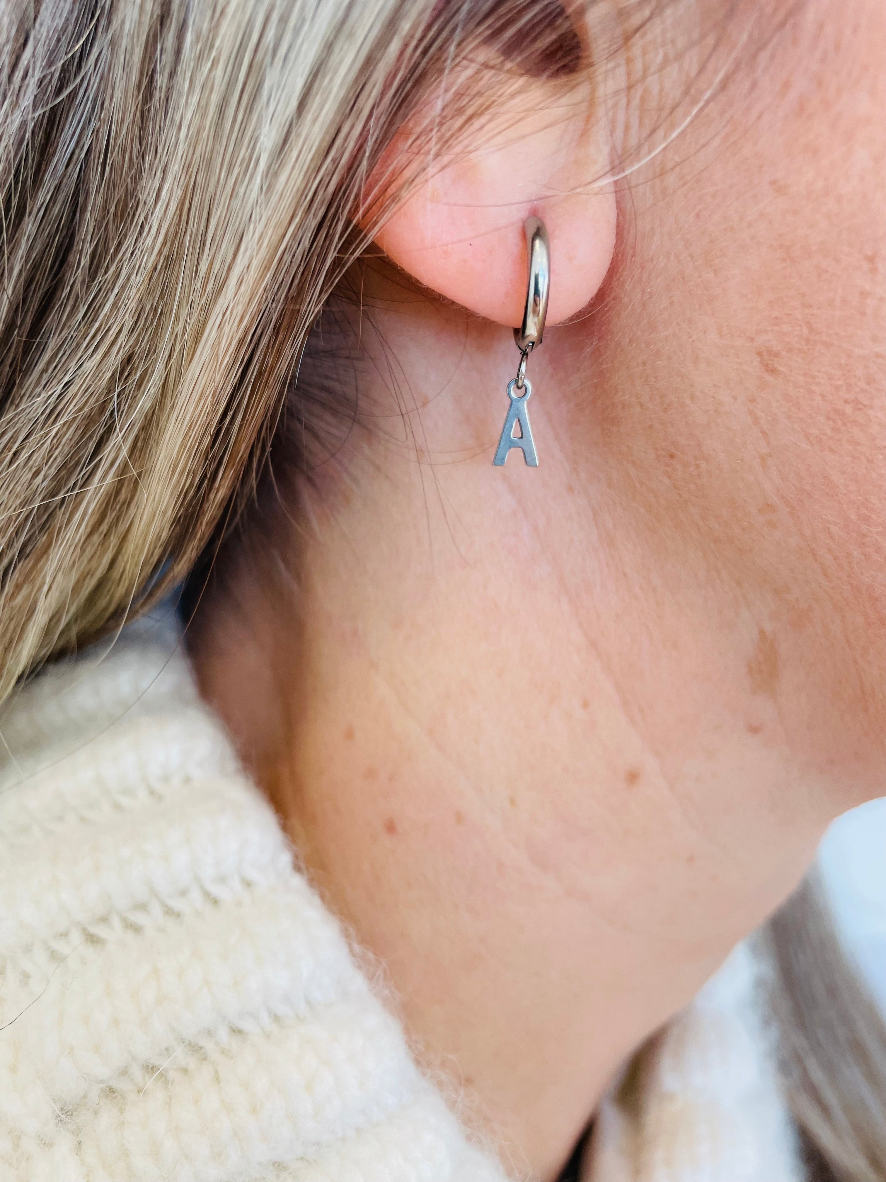 The YOU earring (sold singularly)