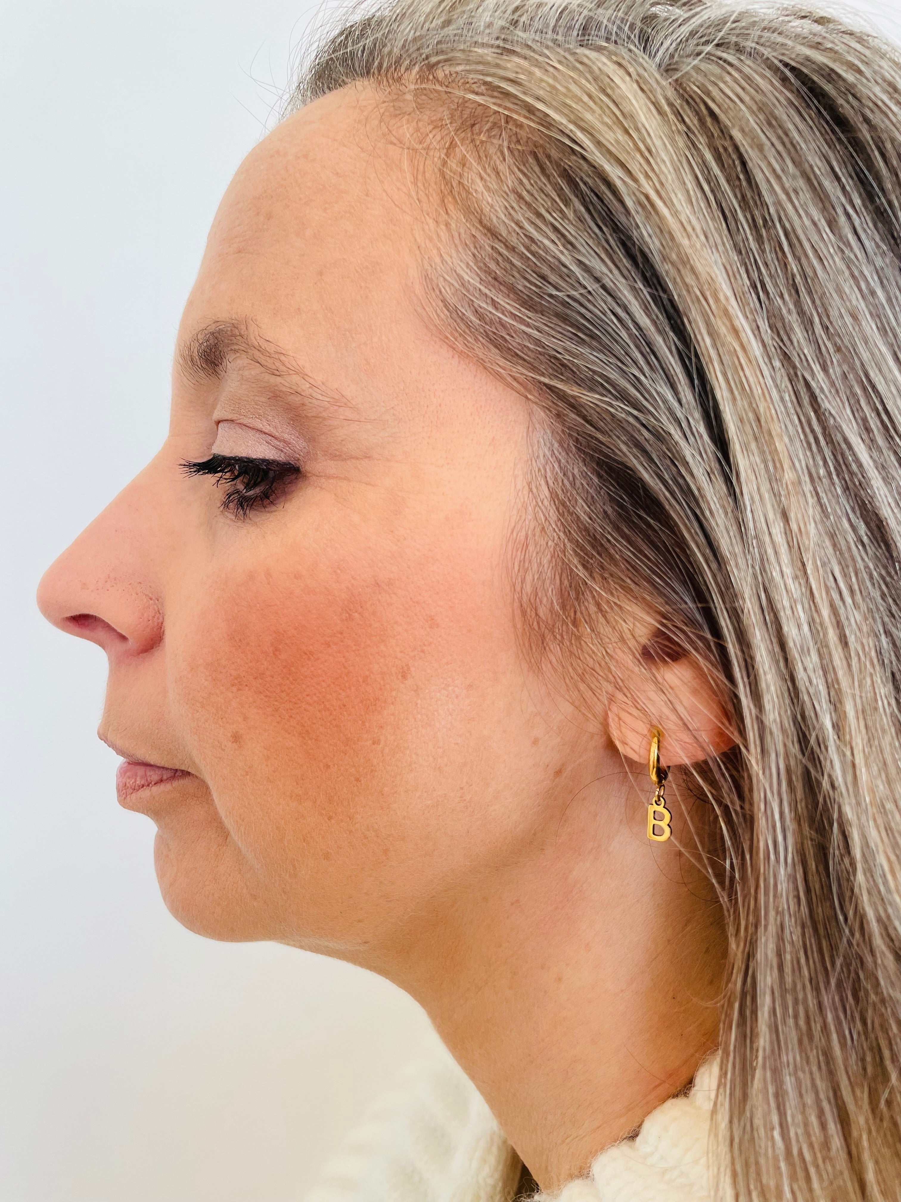 The YOU earring (sold singularly)